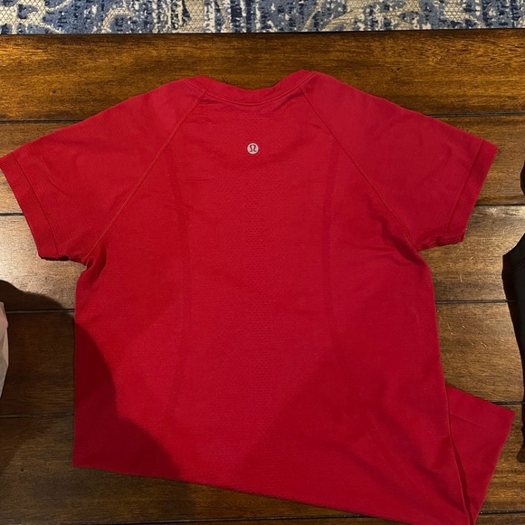 Lululemon Swiftly Tech - Picture 2 of 2